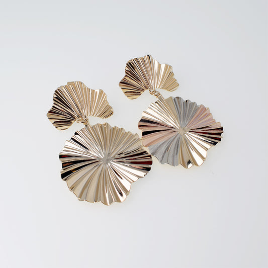 Aretes De Poste Relieve Arpa Dorado Sirene Rose Joyas