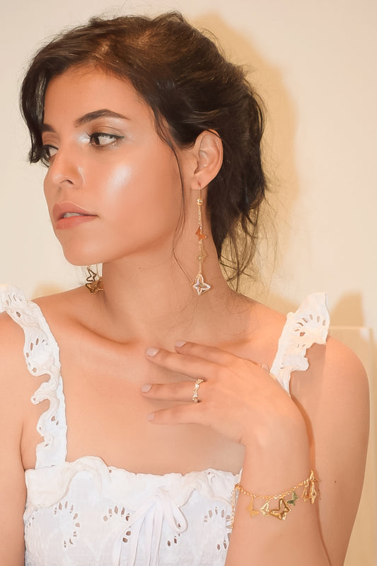 Aretes Largos Mariposa Vuela Alto - Baño Oro 18k