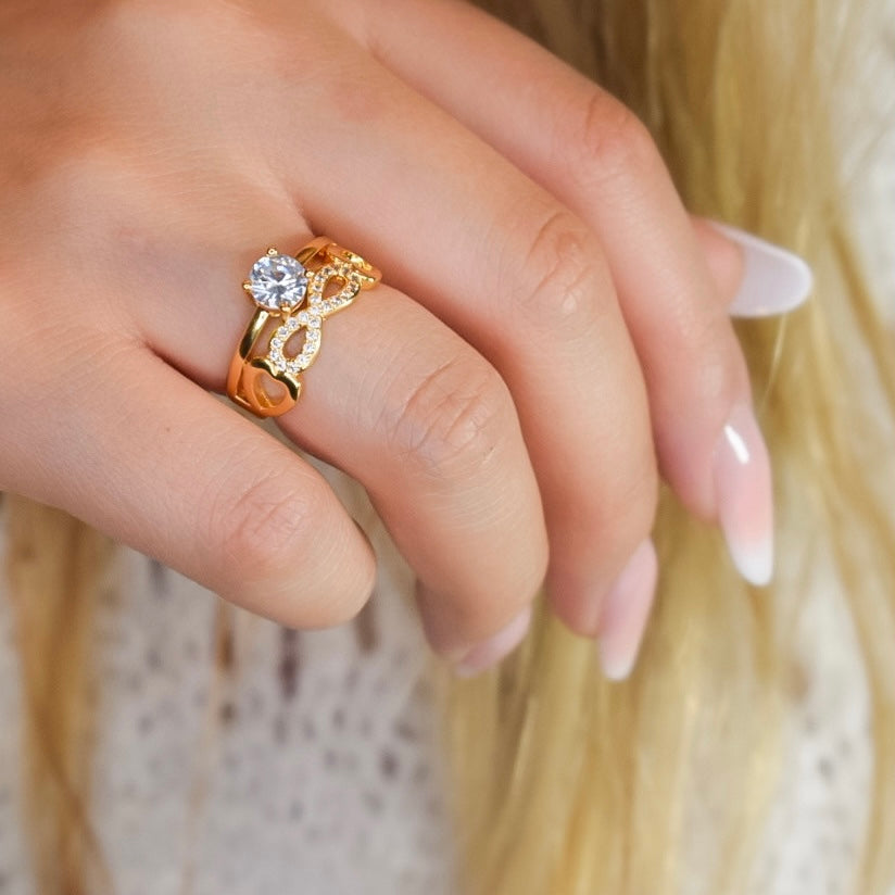 Anillo Madinah con Circones - Baño Oro 18K
