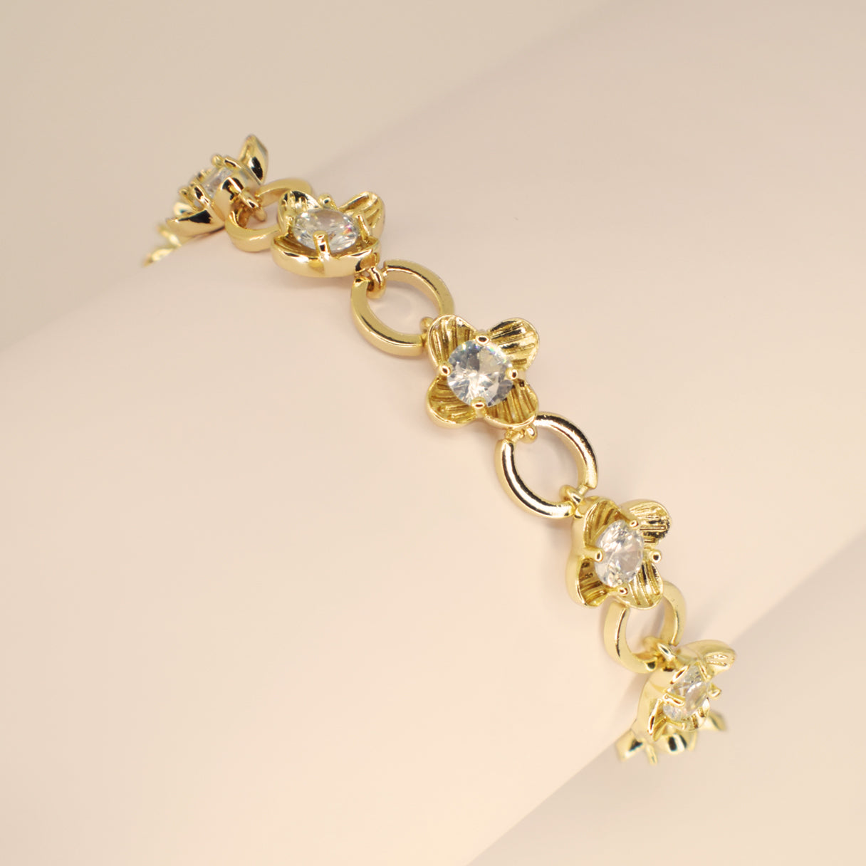 Pulsera Floral Zircon Concentrico - Baño 18K