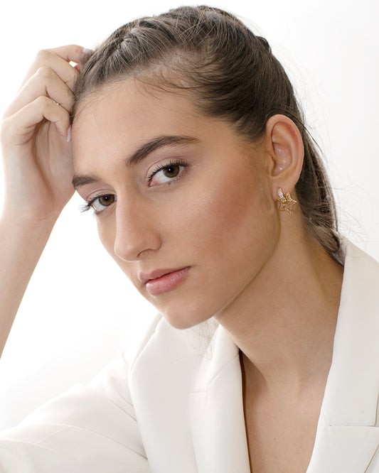 Aretes Estrella Mágica con Pavé en Zircones Tipo Candonga - Baño Oro 18K